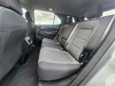 Used 2024 Chevrolet Equinox LT image 11