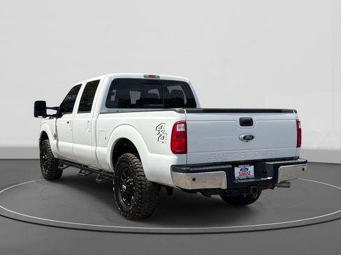 Used 2015 Ford F250 Lariat w/ Lariat Interior Package AWD/4WD image 6
