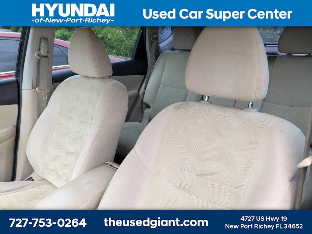 Used 2014 Nissan Rogue S FWD image 6