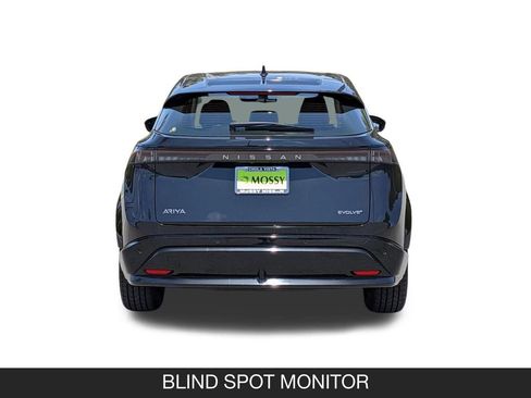 Used 2023 Nissan Ariya FWD image 9