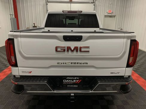 Used 2021 GMC Sierra 1500 SLT w/ SLT Premium Package image 3