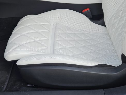 Certified 2025 Mercedes-Benz AMG GT 55 image 16