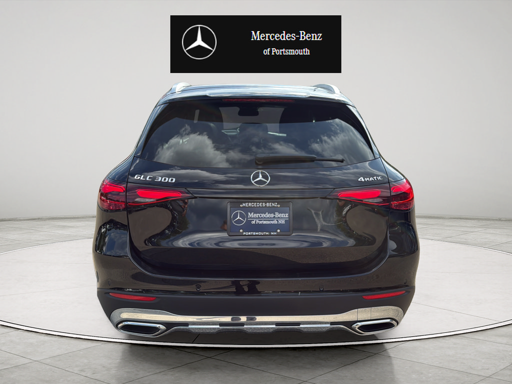 Certified 2026 Mercedes-Benz GLC 300 4MATIC image 4