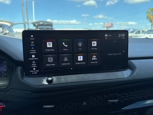 Used 2023 Honda Accord Touring image 28