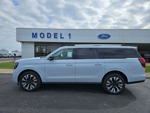 New 2026 Ford Expedition Max Platinum AWD/4WD image 1