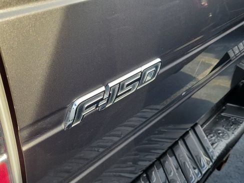 Used 2011 Ford F150 XLT w/ XLT Chrome Pkg RWD image 5