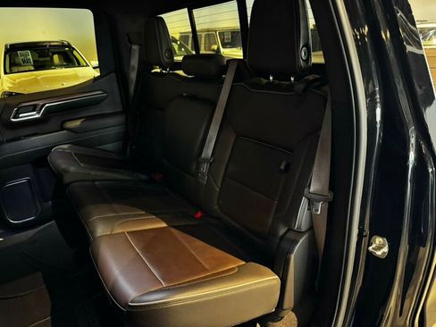 Used 2022 GMC Sierra 1500 Denali w/ Technology Package image 14