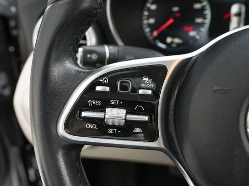 Used 2021 Mercedes-Benz C 300 Sedan image 17