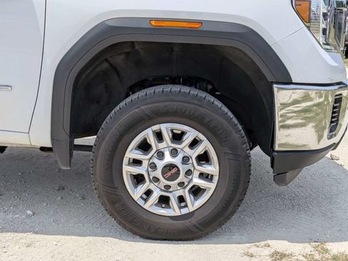 Used 2023 GMC Sierra 2500 SLE AWD/4WD image 12