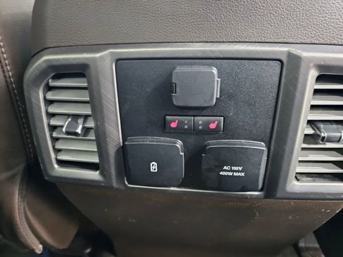 Used 2019 Ford F150 Limited w/ Trailer Tow Package image 21