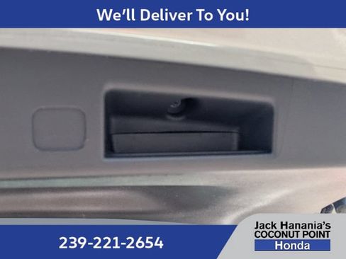 Used 2023 Chevrolet Equinox LS FWD image 13