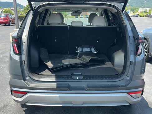 Certified 2025 Hyundai Tucson SEL AWD/4WD image 35
