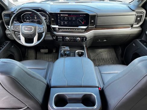 Used 2025 GMC Sierra 1500 SLT w/ SLT Premium Plus Package AWD/4WD image 13