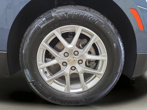 Used 2024 Chevrolet Equinox LS FWD image 31