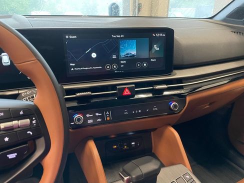 New 2026 Kia Sportage X-Line w/ X-Line Technology Package AWD/4WD image 13