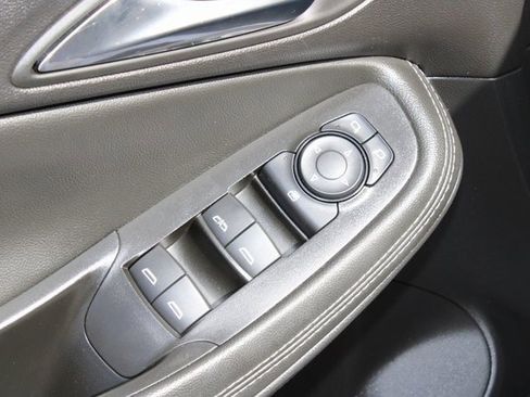 Used 2024 Buick Encore GX Sport Touring image 20