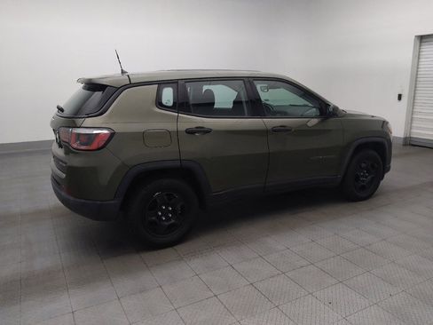 Used 2018 Jeep Compass Sport FWD image 10
