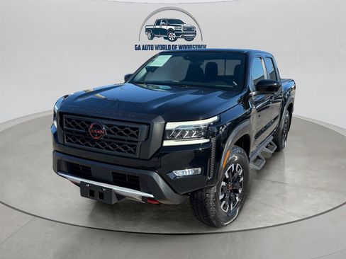 Used 2022 Nissan Frontier PRO-4X image 1