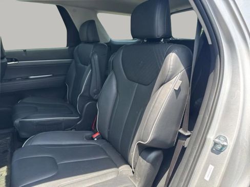Used 2025 Hyundai Palisade SEL FWD image 26