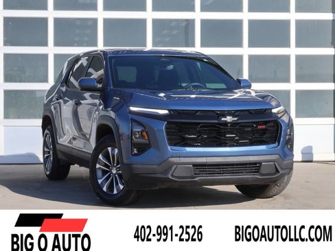 Used 2025 Chevrolet Equinox LT w/ Safety and Technology Package image 1
