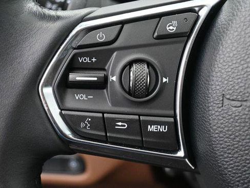 Used 2025 Acura MDX SH-AWD w/ Advance Package image 18