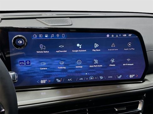 New 2026 Chevrolet Traverse LT w/ Enhanced Driving Package image 16