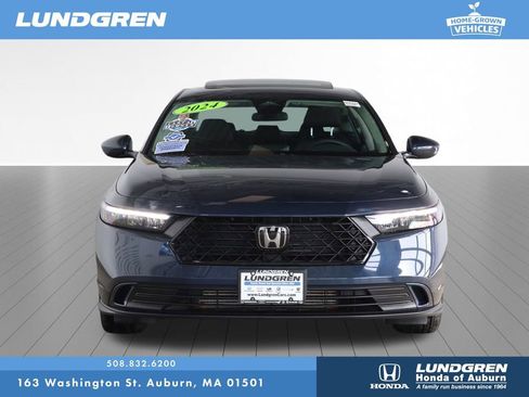 Used 2024 Honda Accord EX image 2