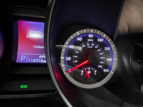 Used 2016 Hyundai Santa Fe SE FWD image 20