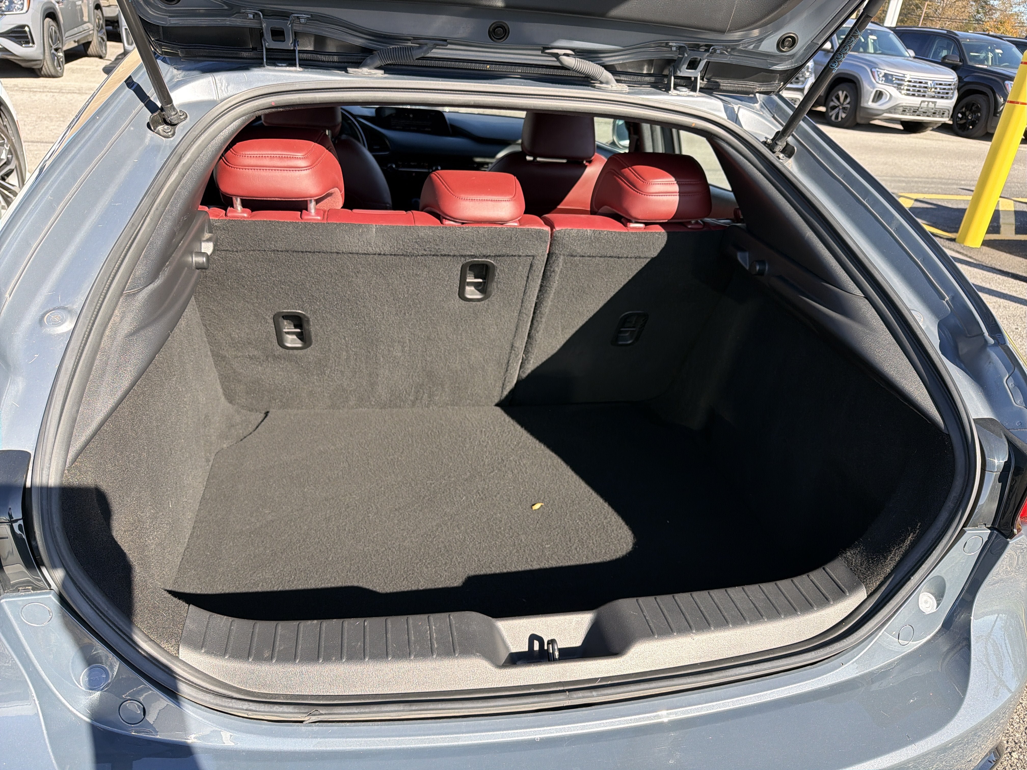 Used 2022 MAZDA MAZDA3 s FWD image 25