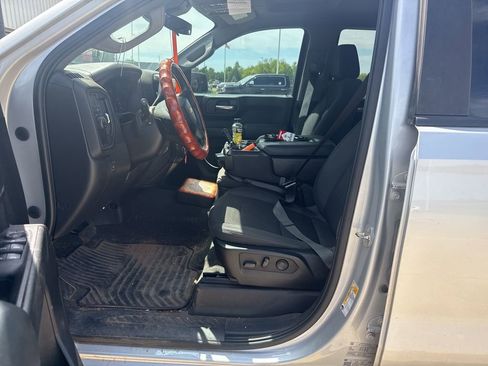 Used 2022 Chevrolet Silverado 1500 Custom RWD image 4