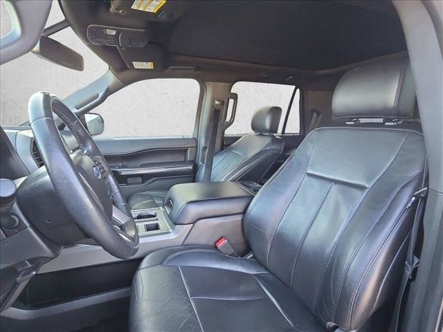 Used 2018 Ford Expedition XLT w/ Equipment Group 201A RWD image 10