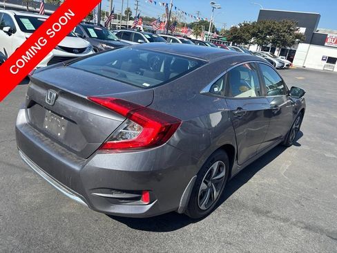 Used 2019 Honda Civic LX image 4