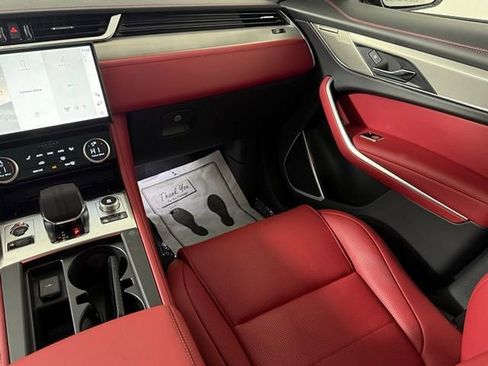 New 2026 Jaguar F-PACE R-Dynamic S image 24
