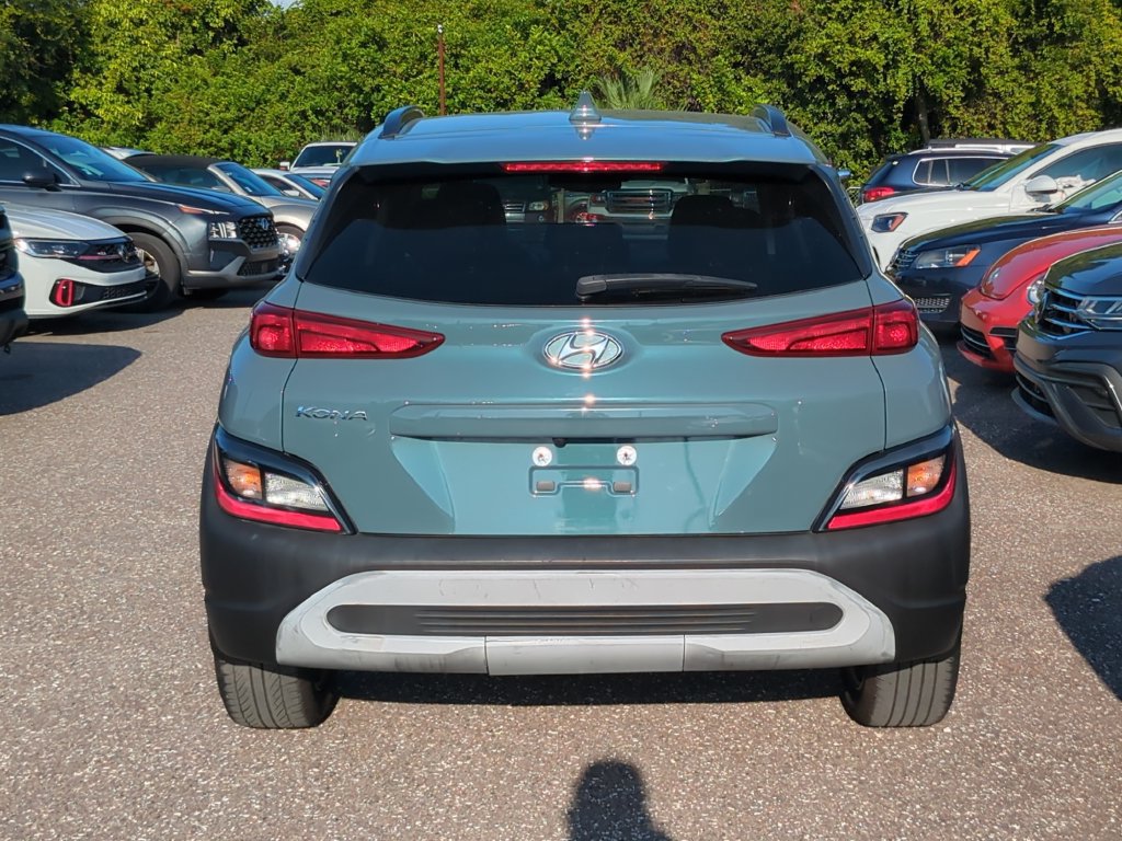 Used 2022 Hyundai Kona SEL FWD image 4