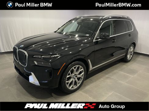 Certified 2024 BMW X7 xDrive40i w/ Premium Package image 1