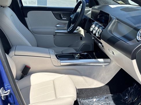 Used 2025 Mercedes-Benz GLA 250 GLA 250 image 27