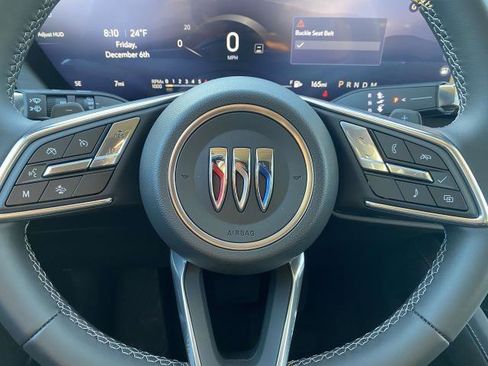 New 2025 Buick Envision Preferred image 11