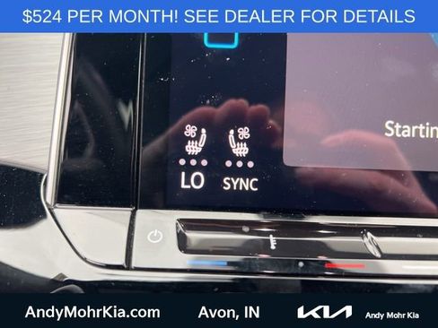 Used 2024 Volkswagen Atlas Cross Sport SE AWD/4WD image 25