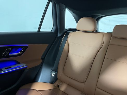 New 2026 Mercedes-Benz GLC 300 image 13