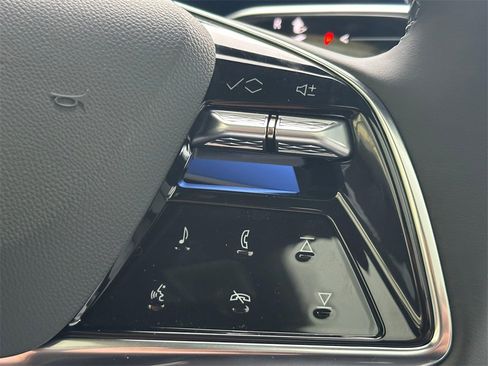 New 2026 Cadillac Optiq Sport 1 image 36