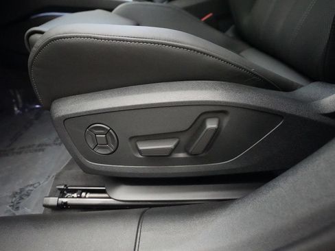 New 2026 Audi A6 Premium Plus AWD/4WD image 30