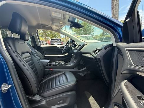 Used 2020 Ford Edge SEL w/ Convenience Package FWD image 18