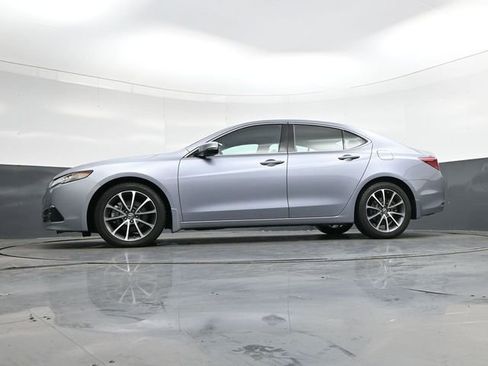 Used 2015 Acura TLX V6 image 35