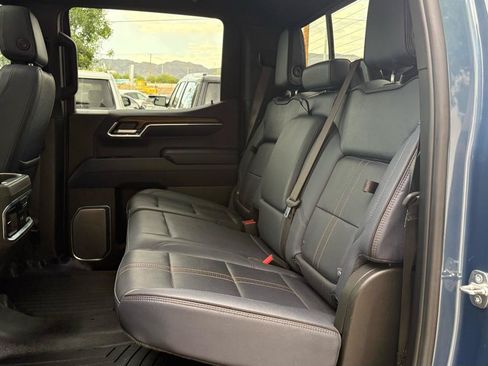 Used 2024 Chevrolet Silverado 1500 High Country w/ Technology Package AWD/4WD image 37