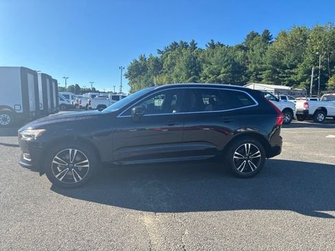Used 2020 Volvo XC60 T5 Momentum w/ Protection Package AWD/4WD image 4