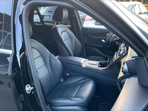 Certified 2022 Mercedes-Benz GLC 300 4MATIC image 7