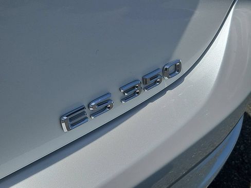 Used 2019 Lexus ES 350 w/ Premium Package FWD image 12