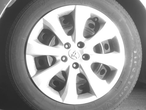 Used 2025 Toyota Corolla LE FWD image 12