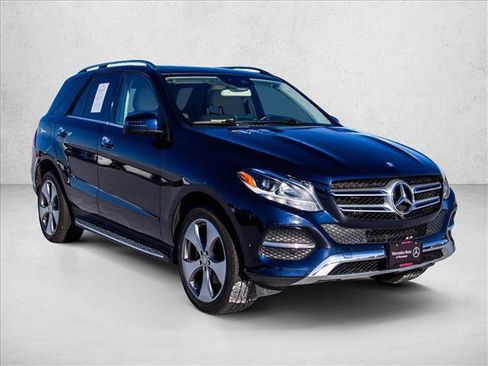 Certified 2017 Mercedes-Benz GLE 350 4MATIC image 3