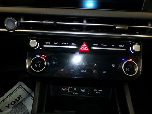 Used 2025 Hyundai Tucson SEL image 30